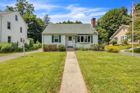 155 Norwood Ter, Holyoke, MA 01040