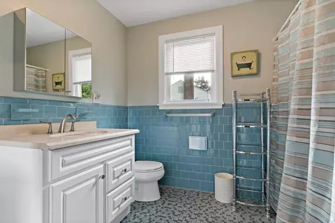 645 Florence St, Fall River, MA 02720 photo 25