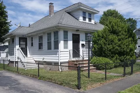 51 Shirley St, Quincy, MA 02169