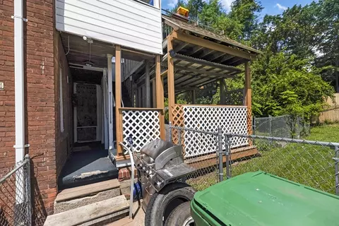 138 Grattan St, Chicopee, MA 01020 photo 7