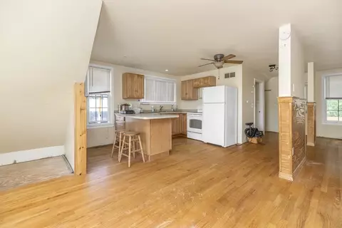 138 Grattan St, Chicopee, MA 01020 photo 11