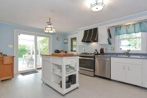 6 Cross St, Upton, MA 01568 photo 17
