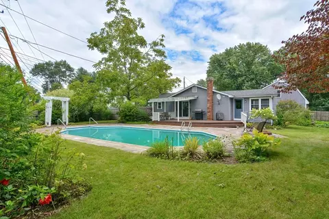 6 Cross St, Upton, MA 01568 photo 5