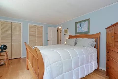 6 Cross St, Upton, MA 01568 photo 23
