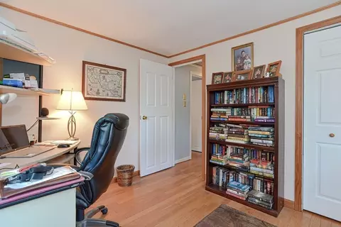 6 Cross St, Upton, MA 01568 photo 25