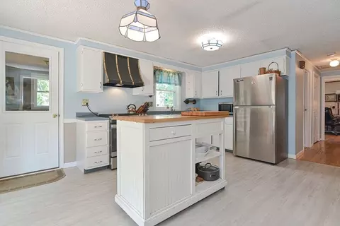 6 Cross St, Upton, MA 01568 photo 18