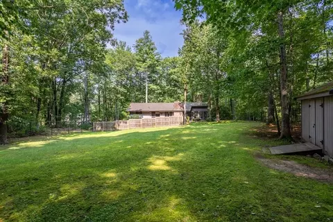 97 Glen Ave, Upton, MA 01568 photo 7