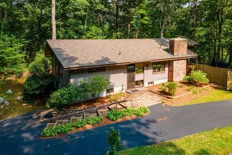 97 Glen Ave, Upton, MA 01568 photo 3