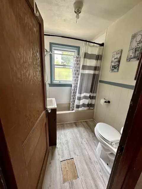 35 Carpenter, Orange, MA 01364 photo 13