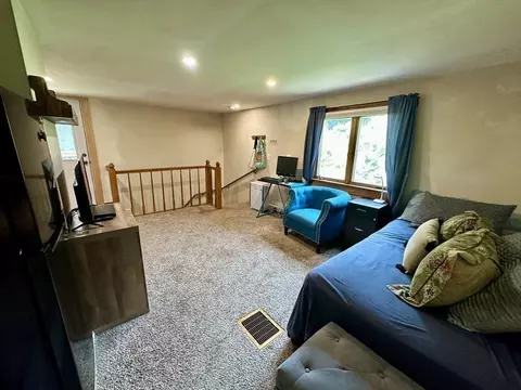 35 Carpenter, Orange, MA 01364 photo 14