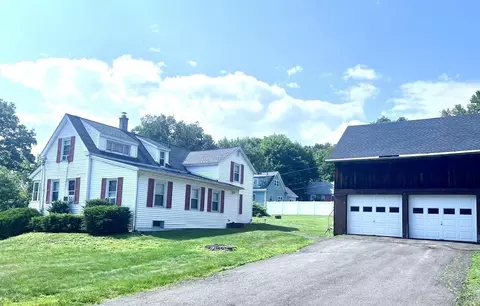 6 Ludlow Rd, South Hadley, MA 01075