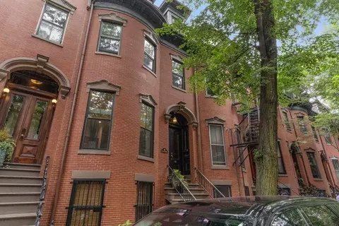 40 Dwight St #2, Boston, MA 02118