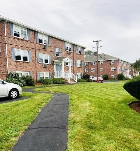 2 Mcdewell Ave #10, Danvers, MA 01923 photo 3