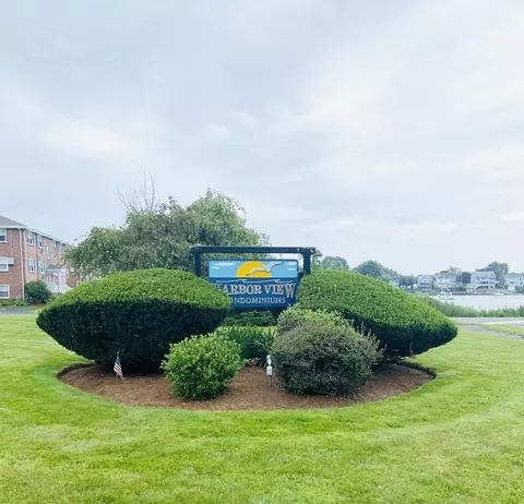 2 Mcdewell Ave #10, Danvers, MA 01923 photo 2