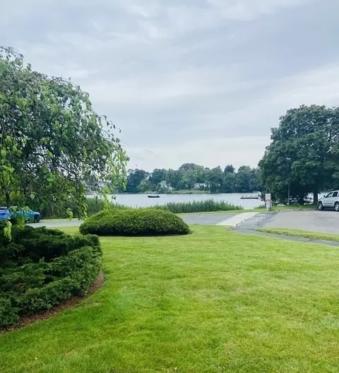 2 Mcdewell Ave #10, Danvers, MA 01923 photo 4
