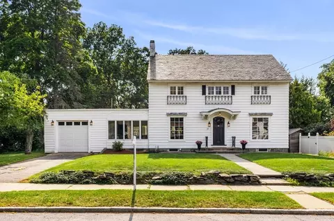 24 Monadnock Ave, Lowell, MA 01851