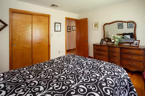 7 Hyacinth St, Fall River, MA 02720 photo 18