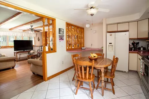 7 Hyacinth St, Fall River, MA 02720 photo 24