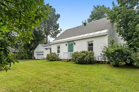 468 Main St, Townsend, MA 01474 photo 2