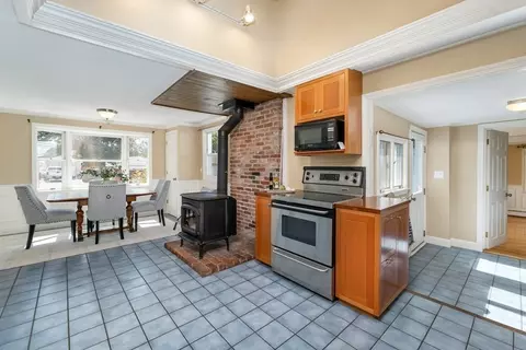13 Holly Ln, Hampton, NH 03842 photo 11