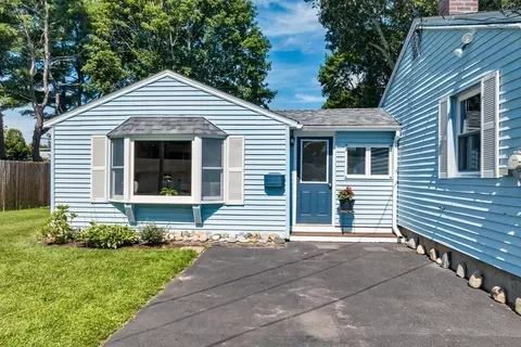 13 Holly Ln, Hampton, NH 03842 photo 23