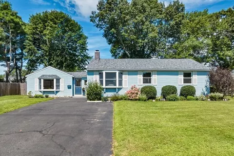 13 Holly Ln, Hampton, NH 03842 photo 22