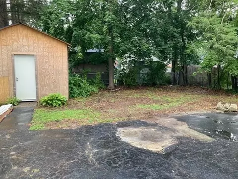 22 Massreco St, Springfield, MA 01109 photo 9