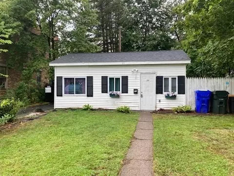 22 Massreco St, Springfield, MA 01109