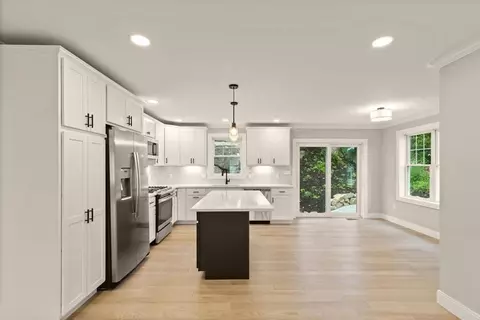 9 Blynman Ave #A, Gloucester, MA 01930 photo 11