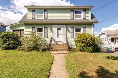 386 Longhill Ave, Somerset, MA 02726