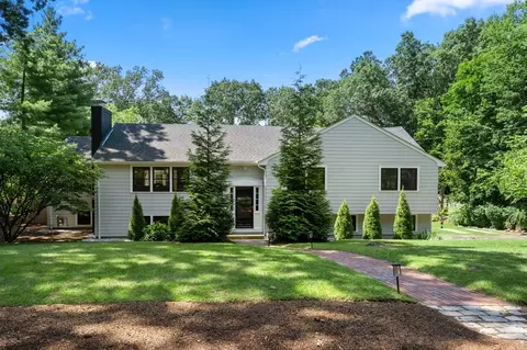 39 Bradyll Rd, Weston, MA 02493