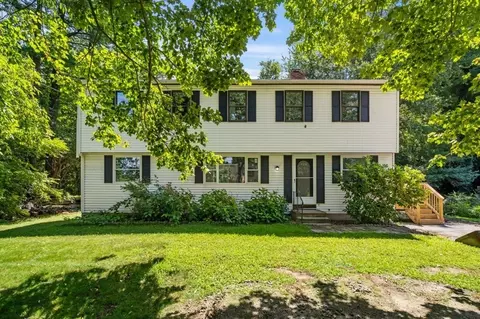 20 W Clifton St, Haverhill, MA 01832