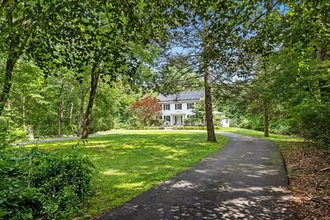 181 Bedford Rd, Lincoln, MA 01773