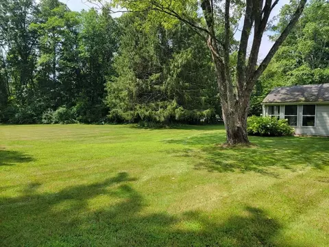 131 Greenwich Rd, Ware, MA 01082 photo 5