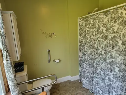 131 Greenwich Rd, Ware, MA 01082 photo 15