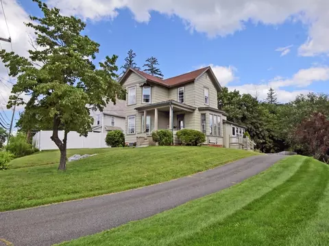 161 High St, Greenfield, MA 01301