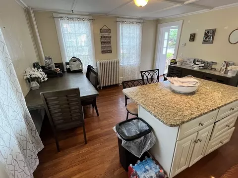 19 Sadler St, Gloucester, MA 01930 photo 4