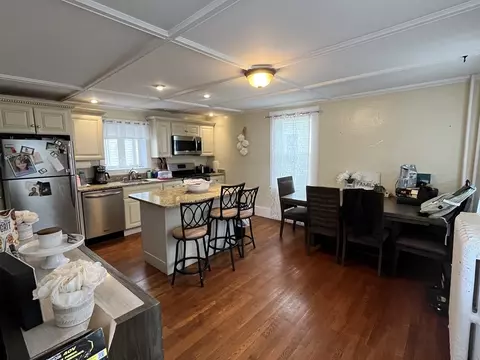 19 Sadler St, Gloucester, MA 01930 photo 9
