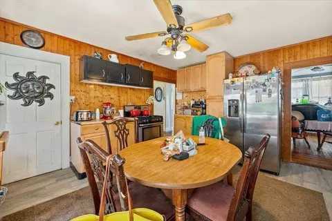 225 High St, Fall River, MA 02720 photo 14