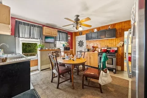225 High St, Fall River, MA 02720 photo 13