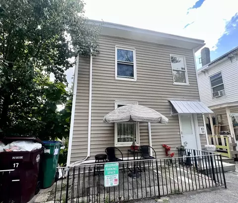 17 Harrison St, Lowell, MA 01852