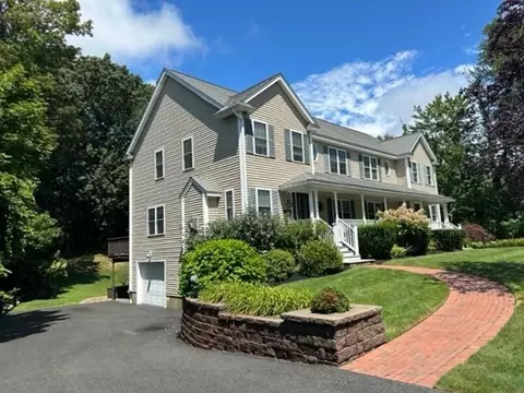 10 Corpl Charles Oneill Dr #10, Woburn, MA 01801