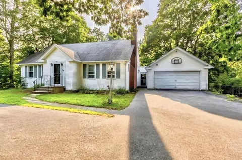 55 Old Worcester Rd, Webster, MA 01570
