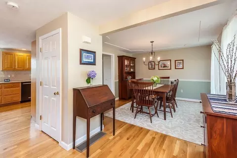 24 Emerald Ln, Attleboro, MA 02703 photo 11