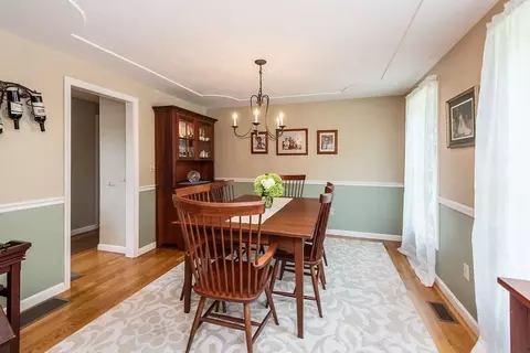 24 Emerald Ln, Attleboro, MA 02703 photo 10