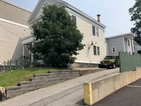 238 Appleton St, Lowell, MA 01852 photo 2