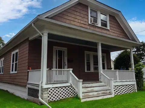 68 Orange St, Attleboro, MA 02703