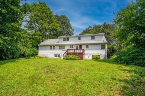 3 Brookside Cir, Acton, MA 01720 photo 2