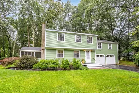 75 Alcott St, Acton, MA 01720