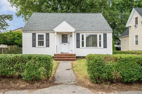 137 A St, Lowell, MA 01851